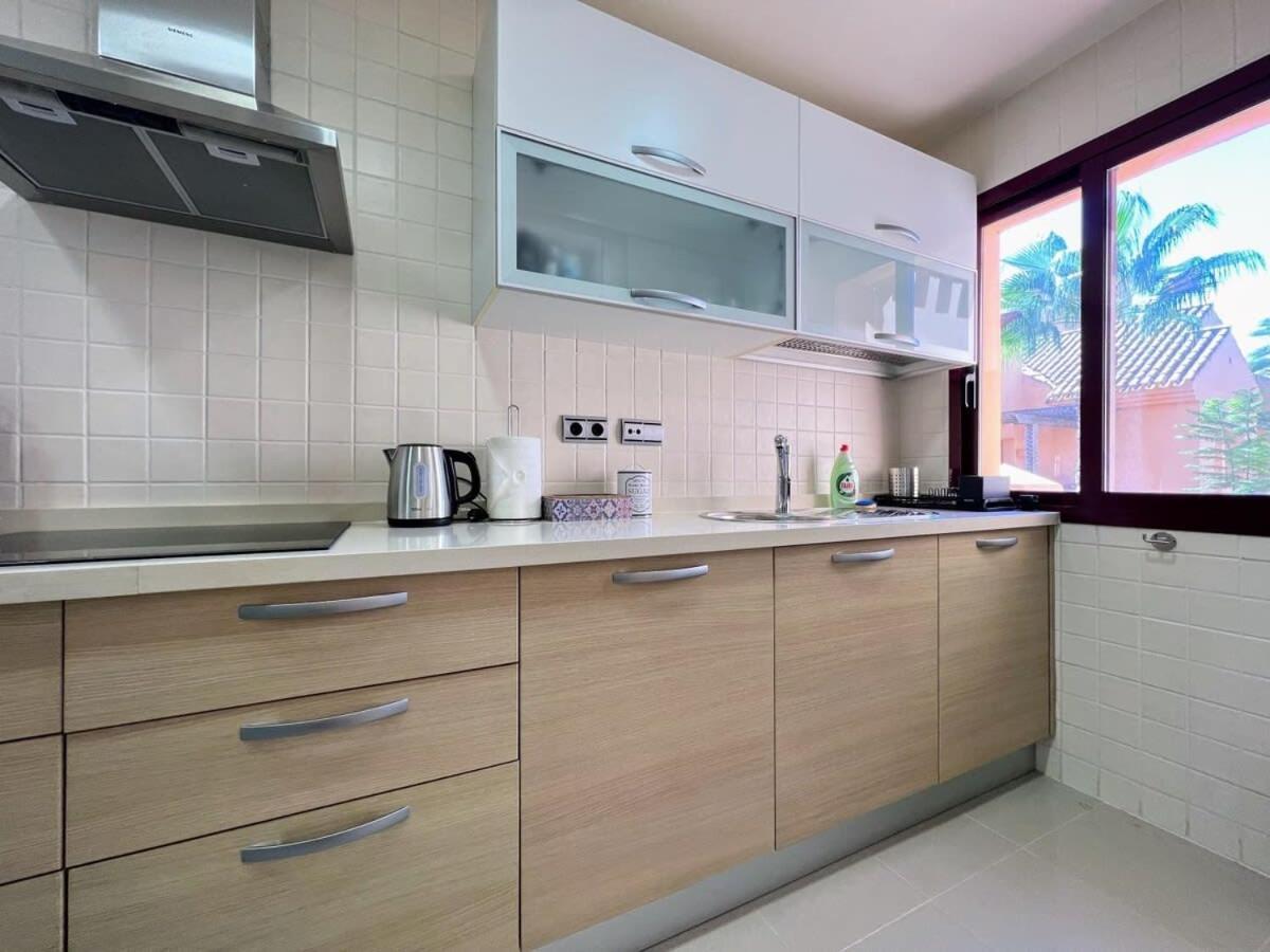 Modern 2 Bedroom Beachside Apartment Nr72 ลอสอัลกาซาเรส ภายนอก รูปภาพ