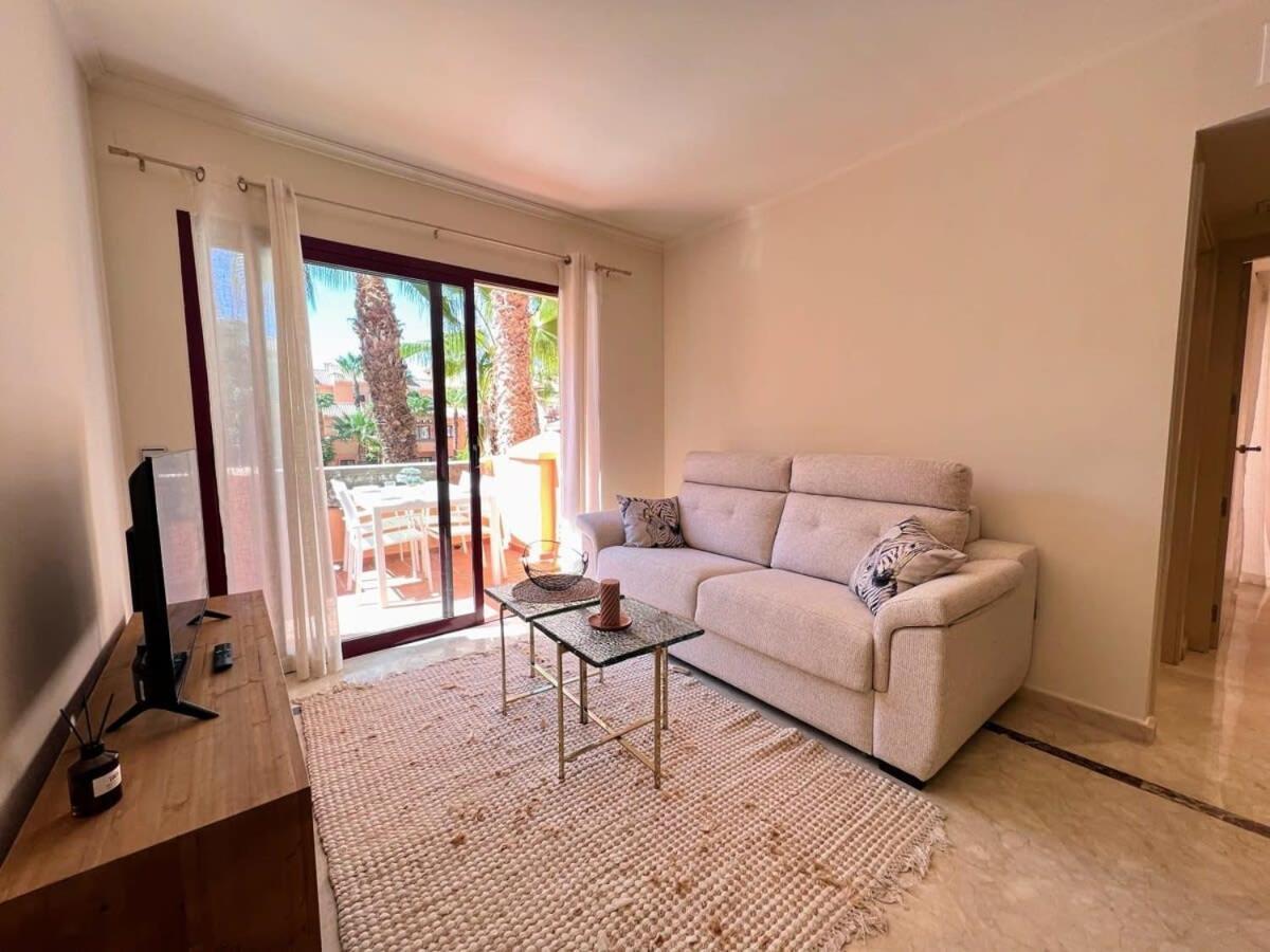 Modern 2 Bedroom Beachside Apartment Nr72 ลอสอัลกาซาเรส ภายนอก รูปภาพ
